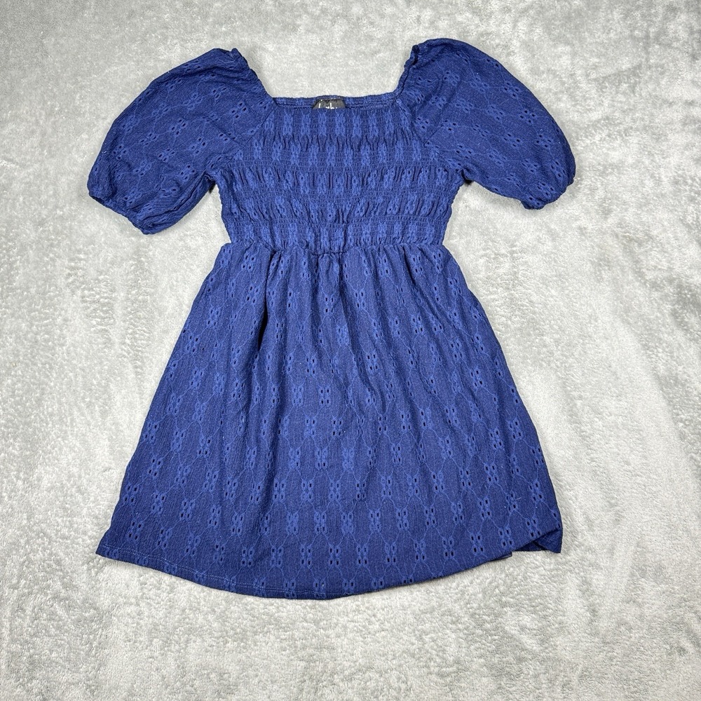 BY&BY Girls Blue Smocked Dress Size S 7 8 Eyelet Puff Sleeve‎ Babydoll